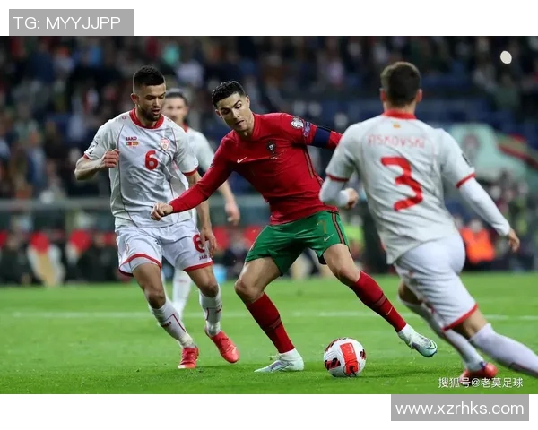 女生眼中的足球明星魅力解析与精彩瞬间分享